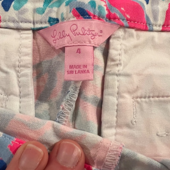 Lilly Pulitzer Ladies Hazelle Stretch Shorts Cosmic Coral Cracked UP - Picture 5 of 6